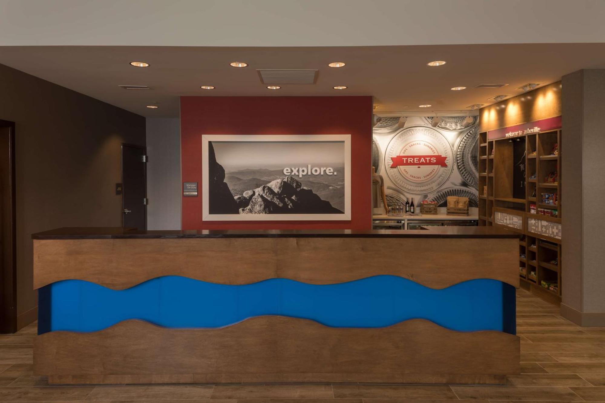 Hampton Inn & Suites-Asheville Biltmore Village, Nc Екстер'єр фото